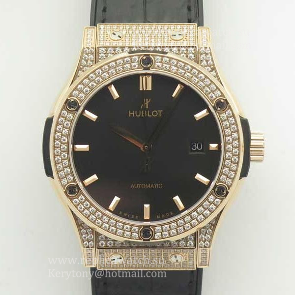 Shop Hublot Classic Fusion King Gold Pave 42mm 511.OX.1181.LR.1704 F16 Rose Gold & D1am0nds Black Dial 2892